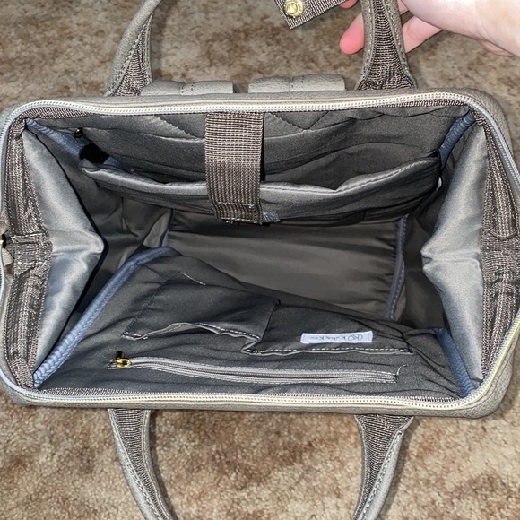 Kah and Kee Backpack - Picture 3 of 4